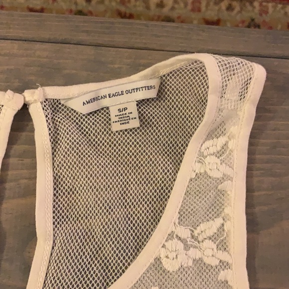 Embroidery Tank Top - Picture 2 of 4